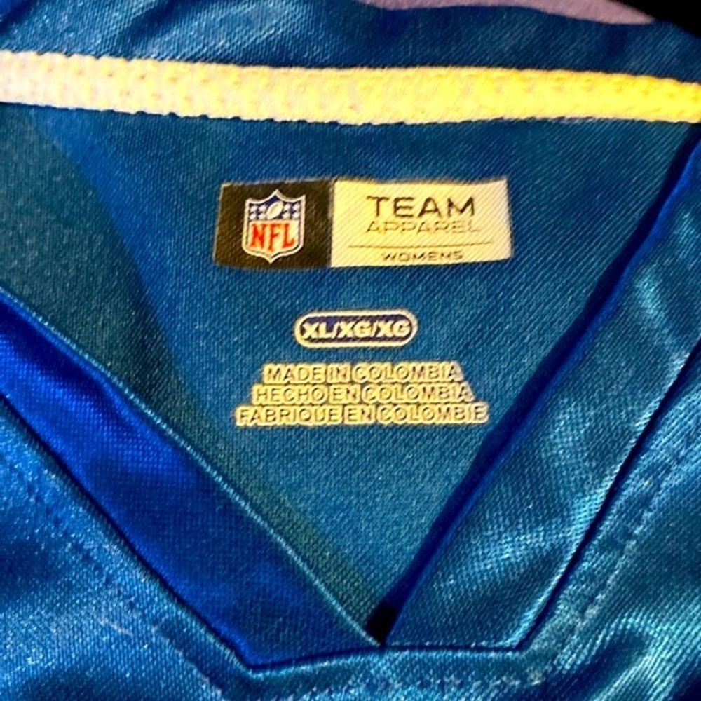 NFL Indianapolis Colts Jersey, Graphic, NWOT, Horseshoe, Sz XL, slim cut, mesh - Picture 3 of 11